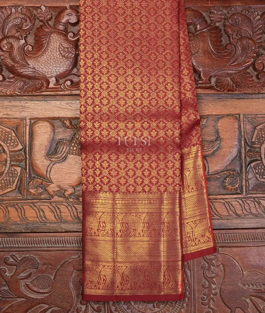 Red Kanjivaram Silk Saree T669544-image