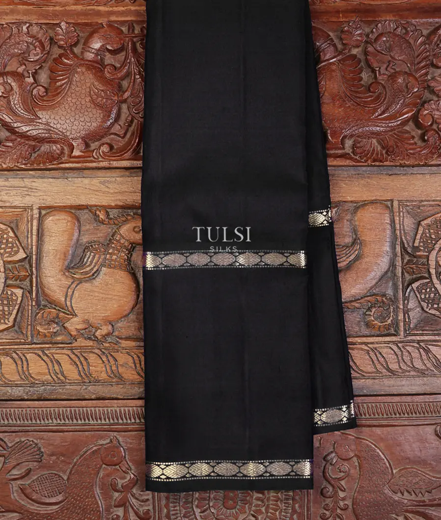 Black Kanjivaram Silk Saree T732747-image
