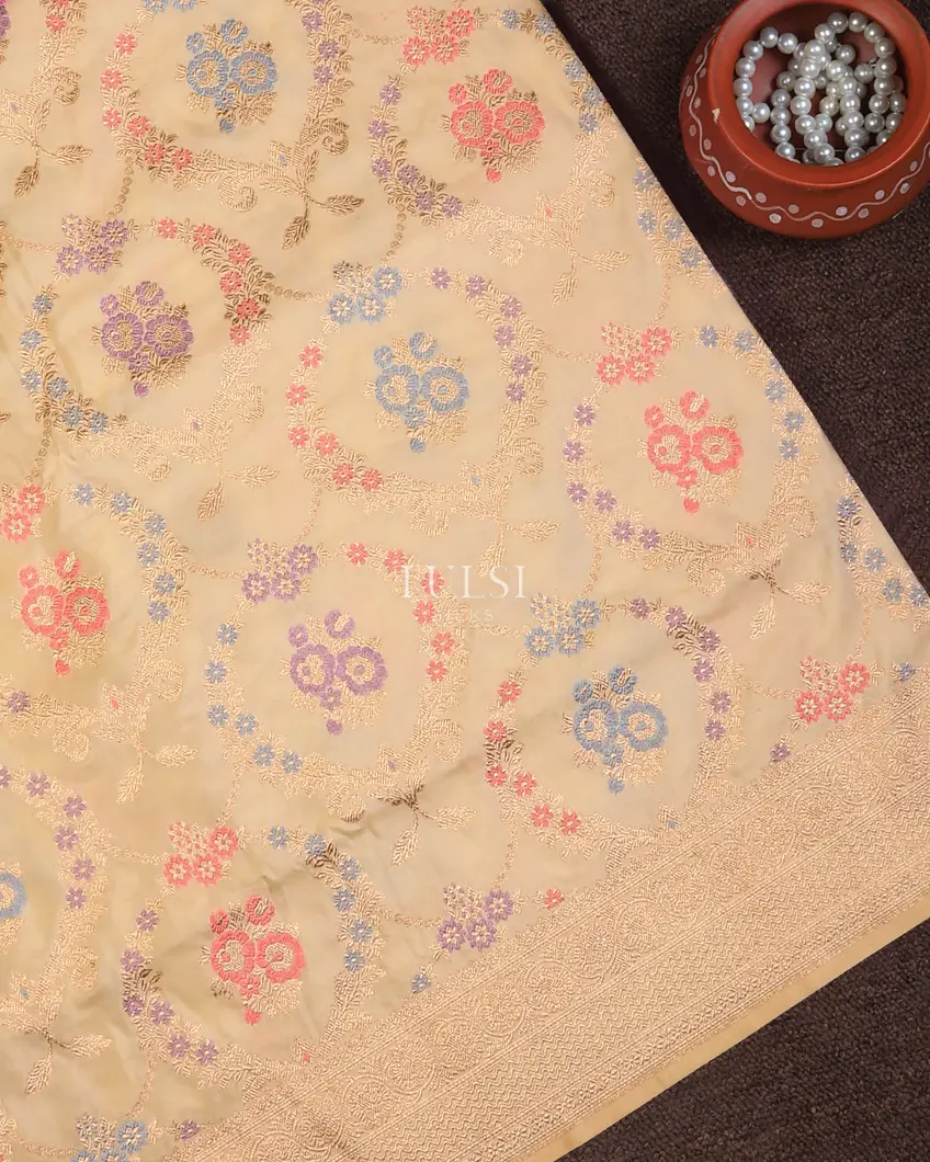 Cream Banaras Silk Saree T738199-image