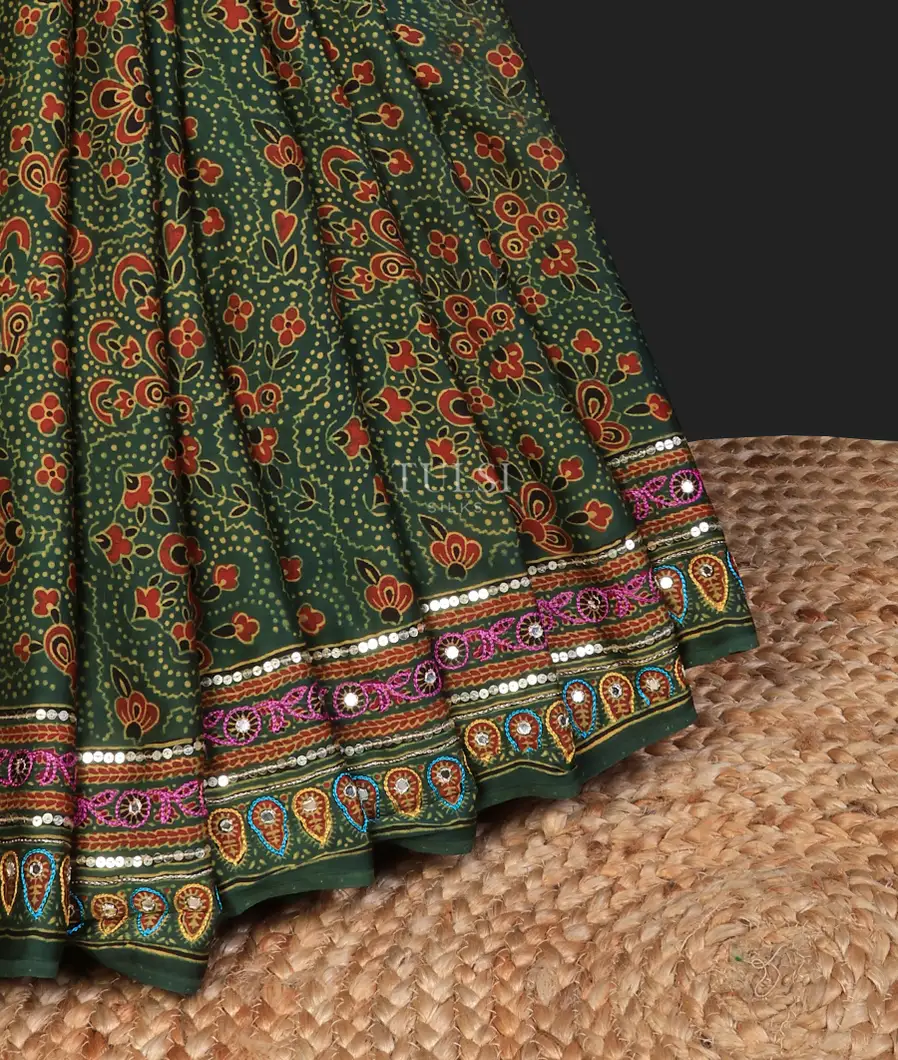 green-ajrakh-printed-modal-silk-saree-t724487-t724487-b