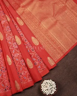 red-kanjivaram-silk-saree-t738634-t738634-b