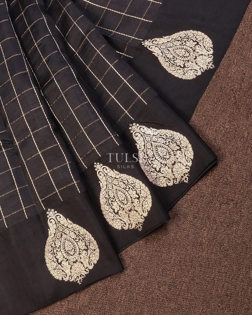 black-banaras-silk-saree-t739834-t739834-e