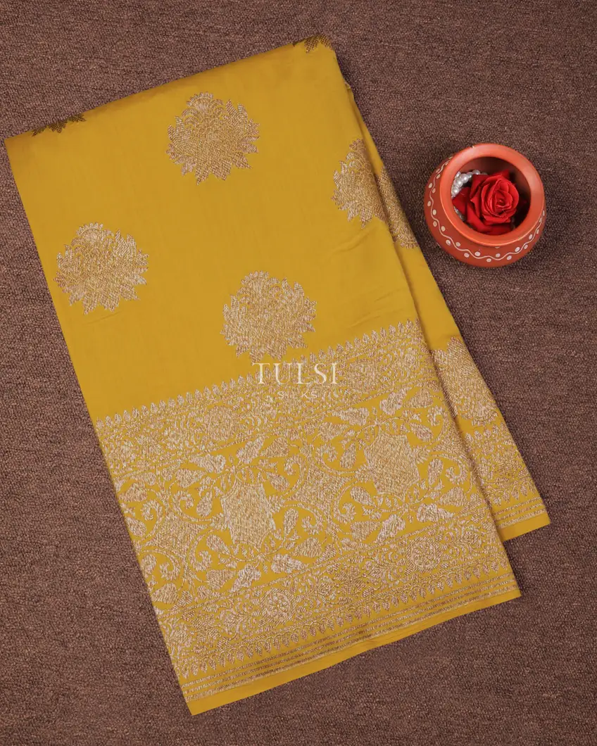 yellow-banaras-silk-saree-t737723-t737723-a