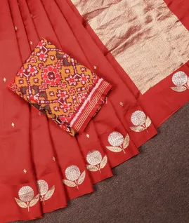 red-banaras-silk-saree-t737706-t737706-b