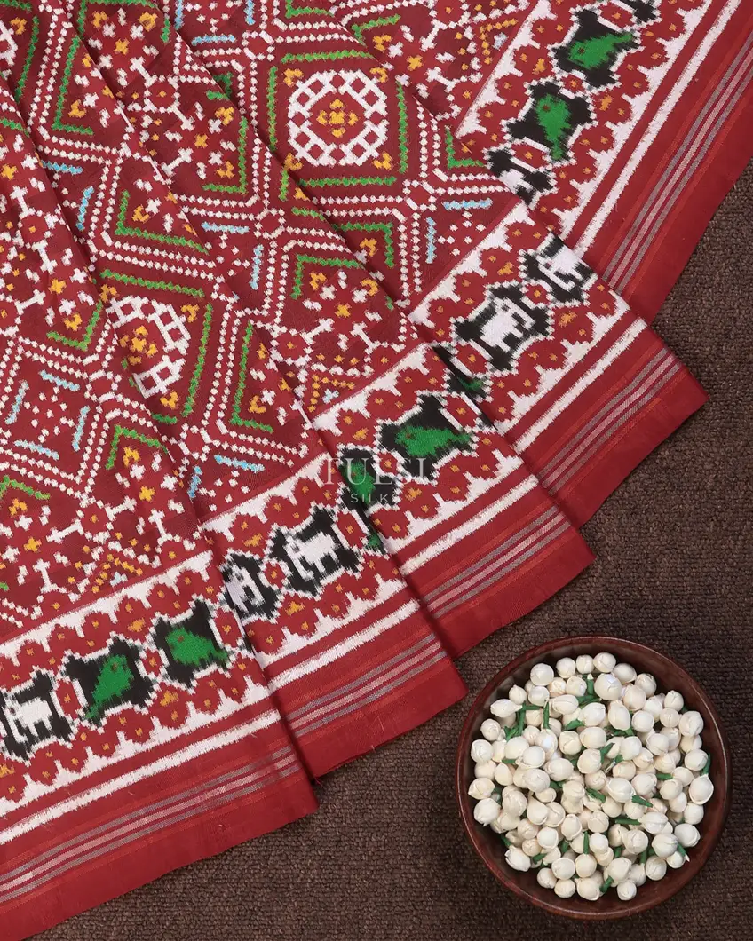 maroon-patan-patola-silk-saree-t740187without-blouse-t740187-b
