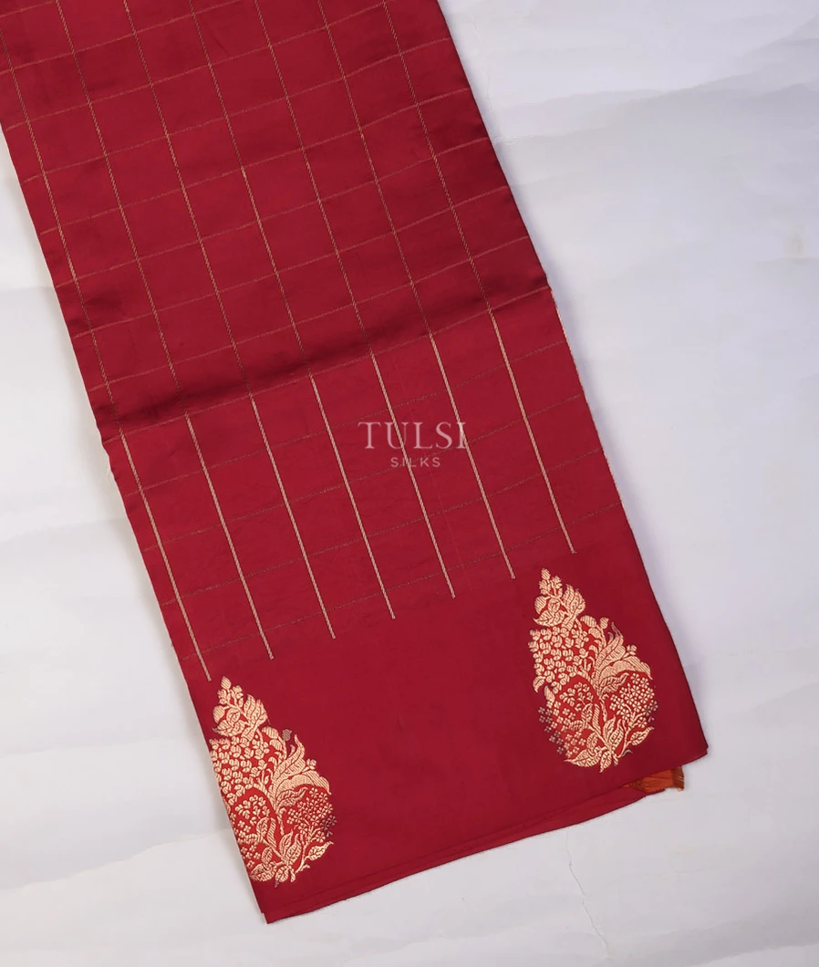Red Banarasi Silk Saree T739863-image
