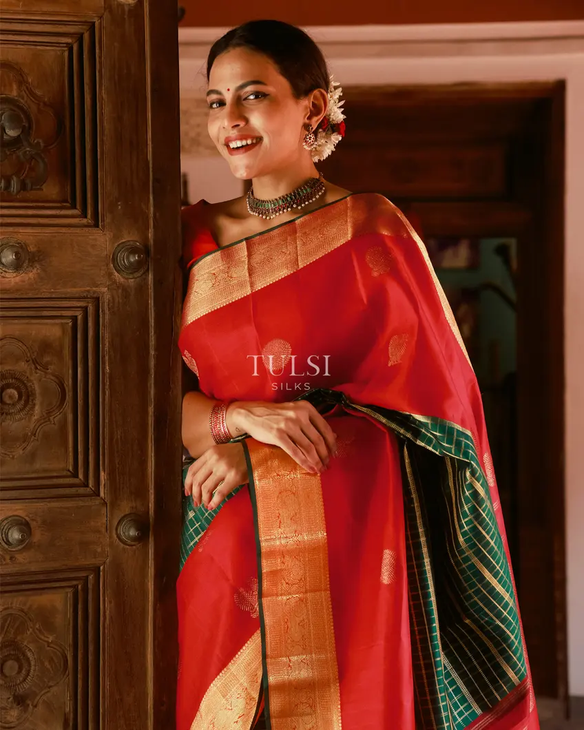 green-and-red-kanjivaram-silk-saree-t740750-t740750-e