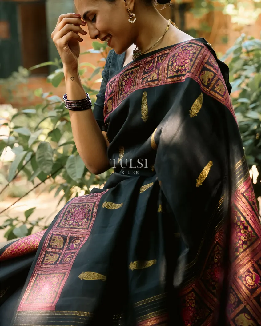 black-kanjivaram-silk-saree-t737787-t737787-k