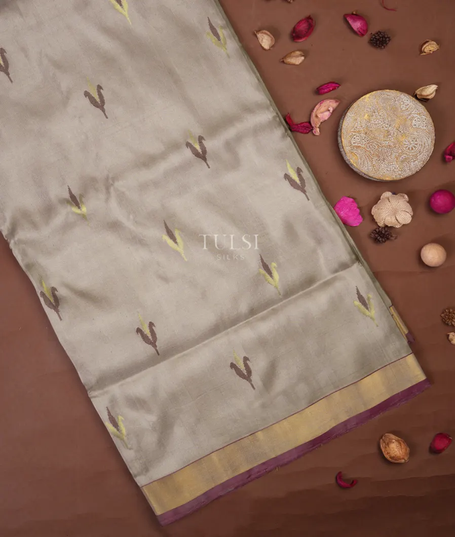 Grey Uppada Silk Saree T752080-image