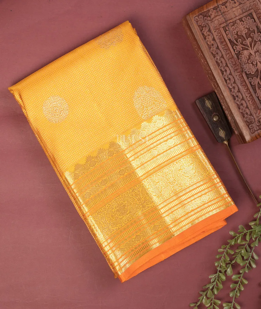 Yellow Kanjivaram Silk Saree T752233-image