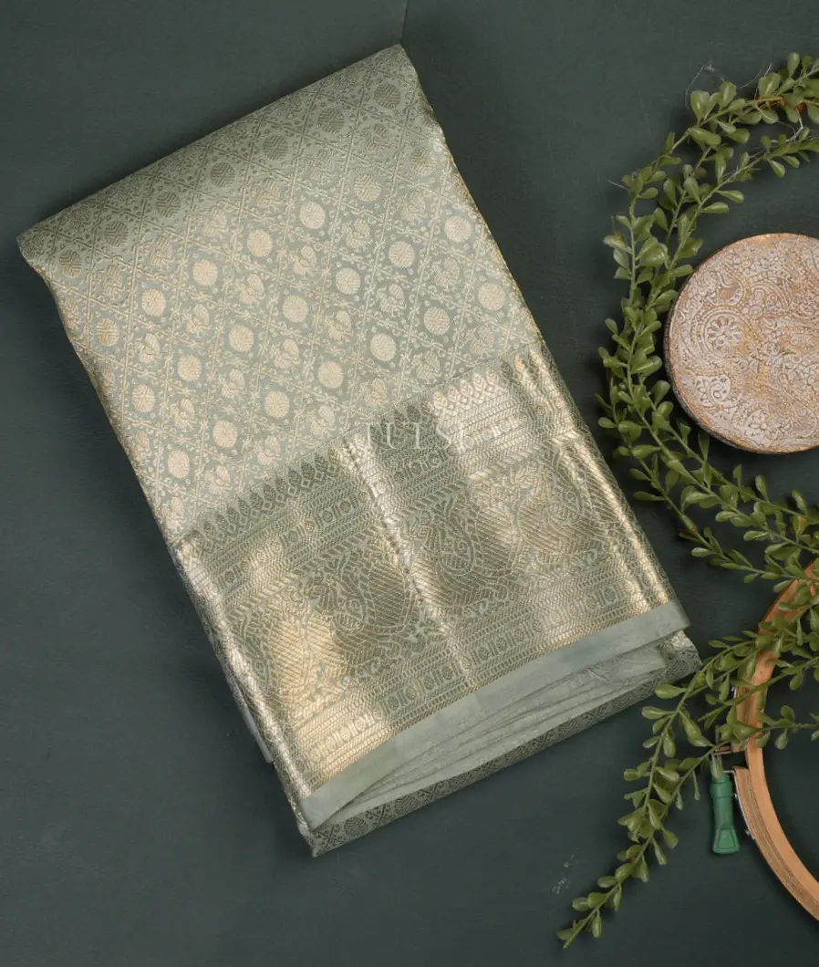 Grey Kanjivaram Silk Saree T753996-image