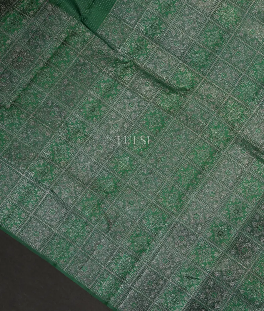 Green Kanjivaram Silk Saree T753464-image