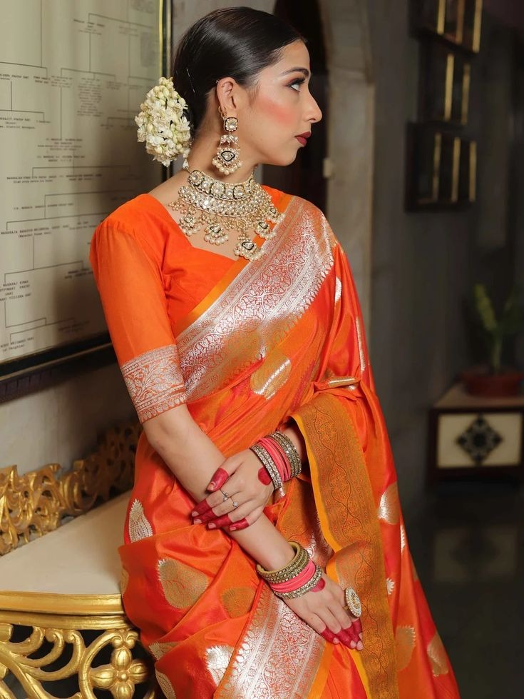19 Trending Kanjivaram Saree Look for Brides and Wedding Guests-6