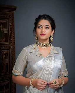 15 Latest Blouse Designs for Silk Sarees to Flaunt Your Saree Look-14