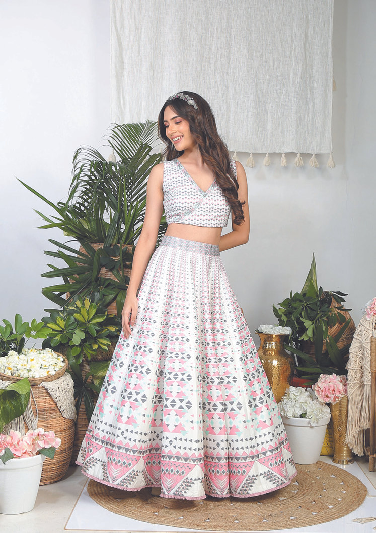 tiled-imbricate-lehenga-set-bnbo2286-a