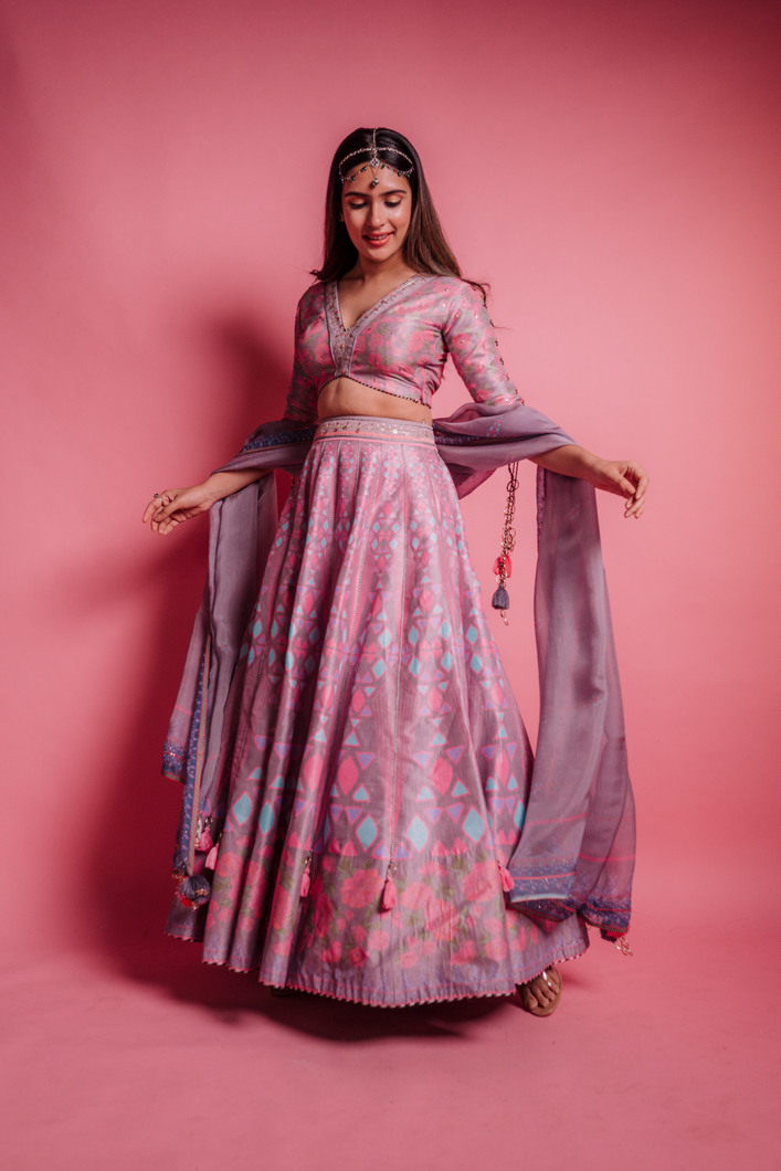 La vie en Rose Lehenga Set2