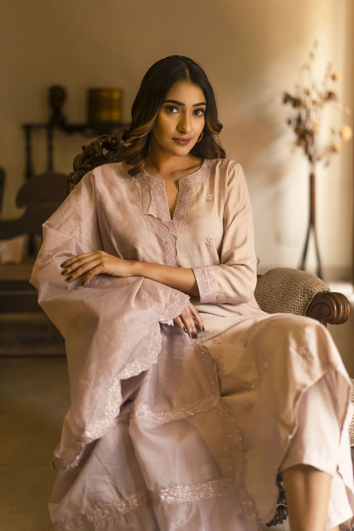 Pale Pink Kurta Suit3