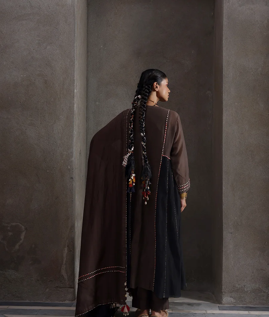 nazneen-set-bn00022-b