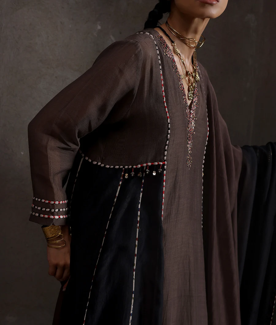 nazneen-set-bn00022-d