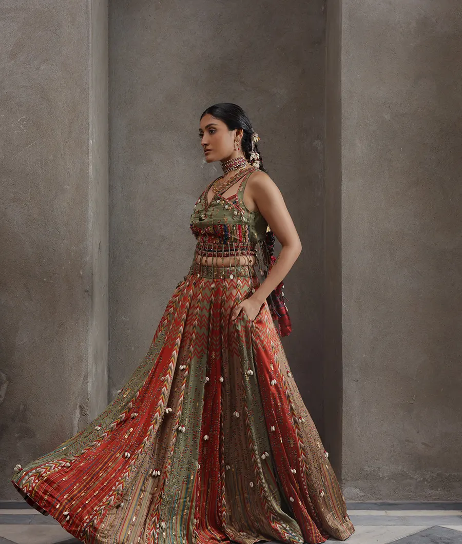 jhaal-mishti-lehanga-bn00035-c