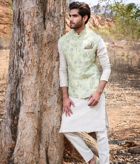 Silver Lining Pastel Green Bundi1