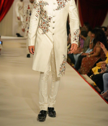 Kashmiri Sherwani2