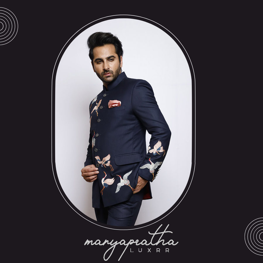 Artistic Navy Blue Bandgala2