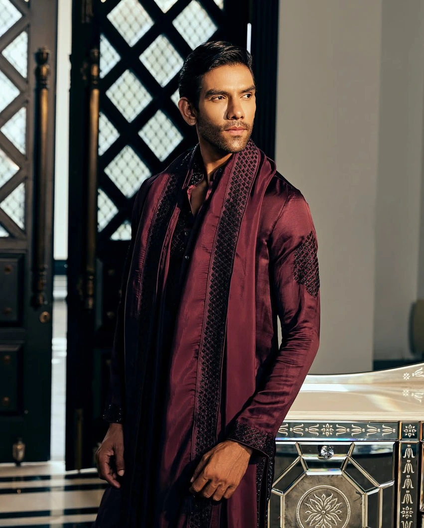 maroon-kurta-00753-b