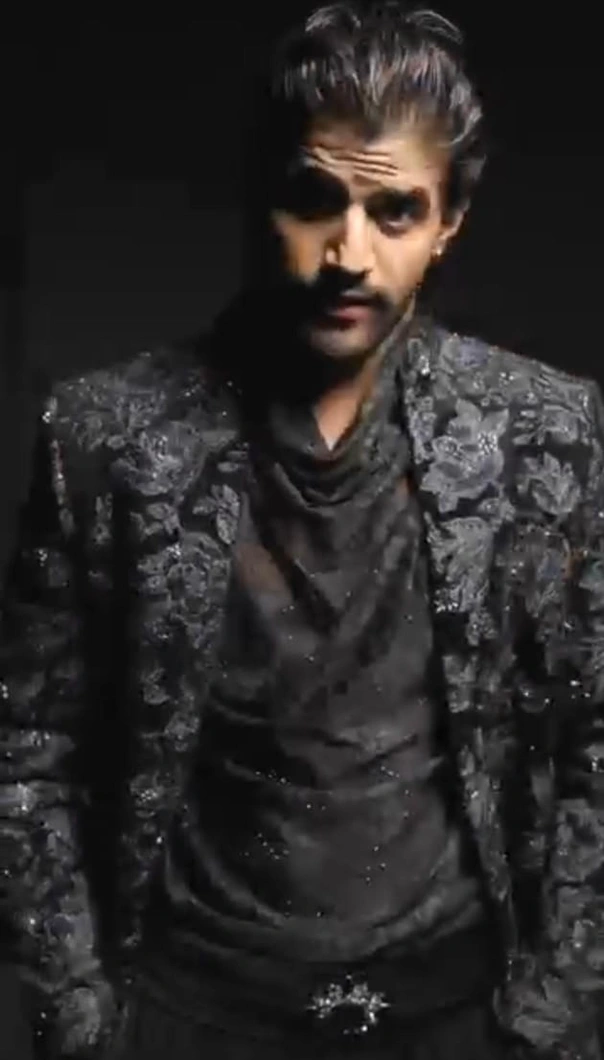 black-designer-sherwani-00755-a