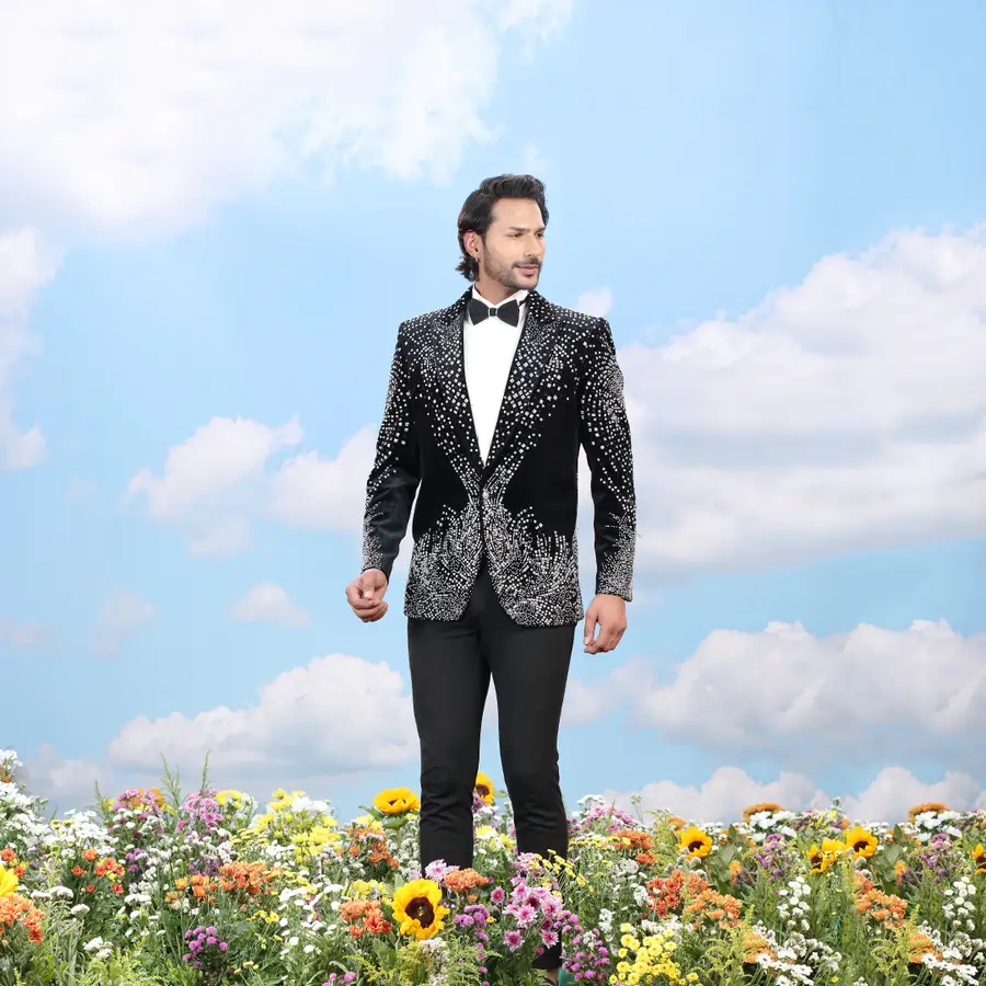 black-velvet-designer-suit-00765-b