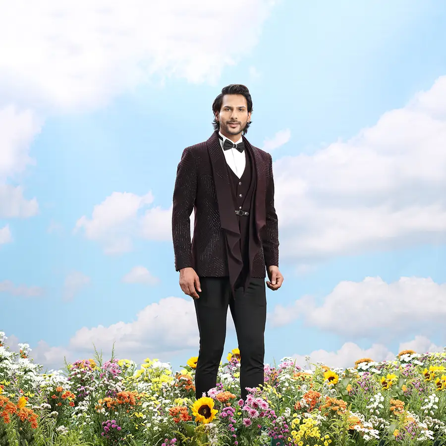 wine-designer-suit-00770-c