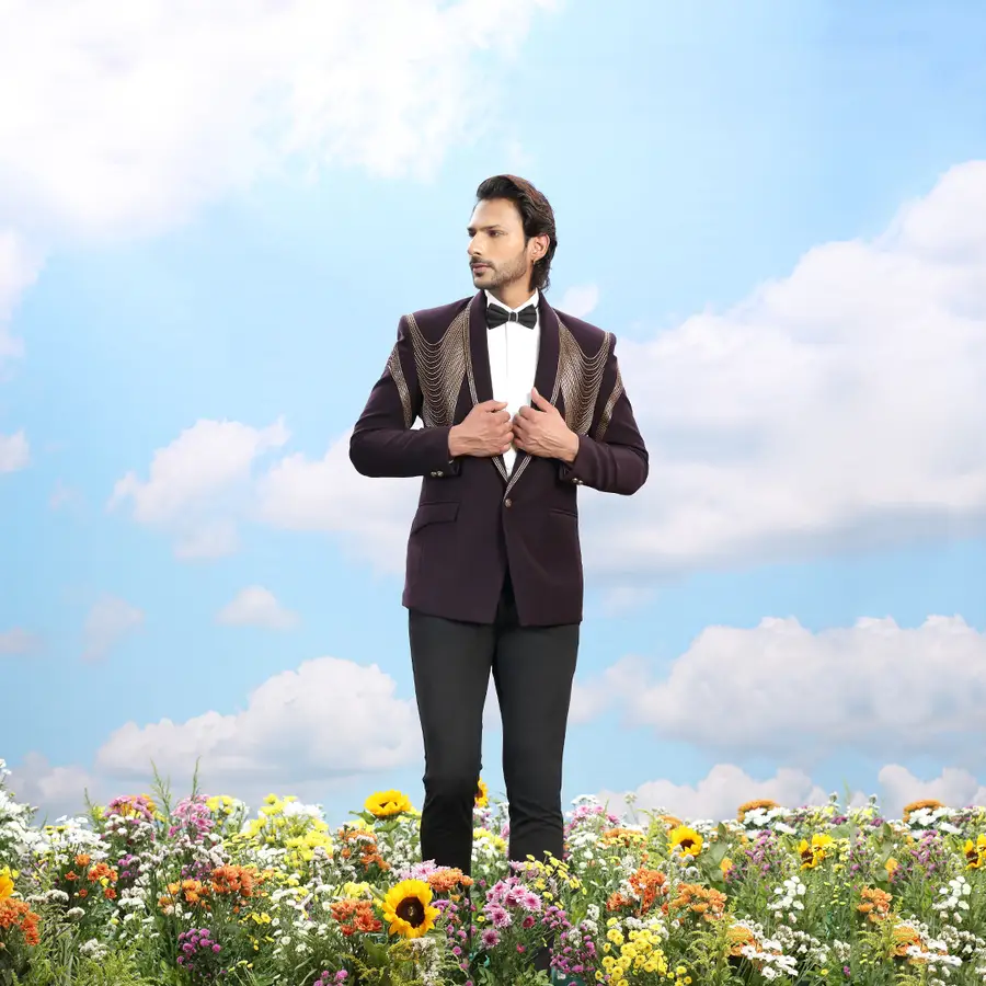 burgundy-designer-suit-00772-b