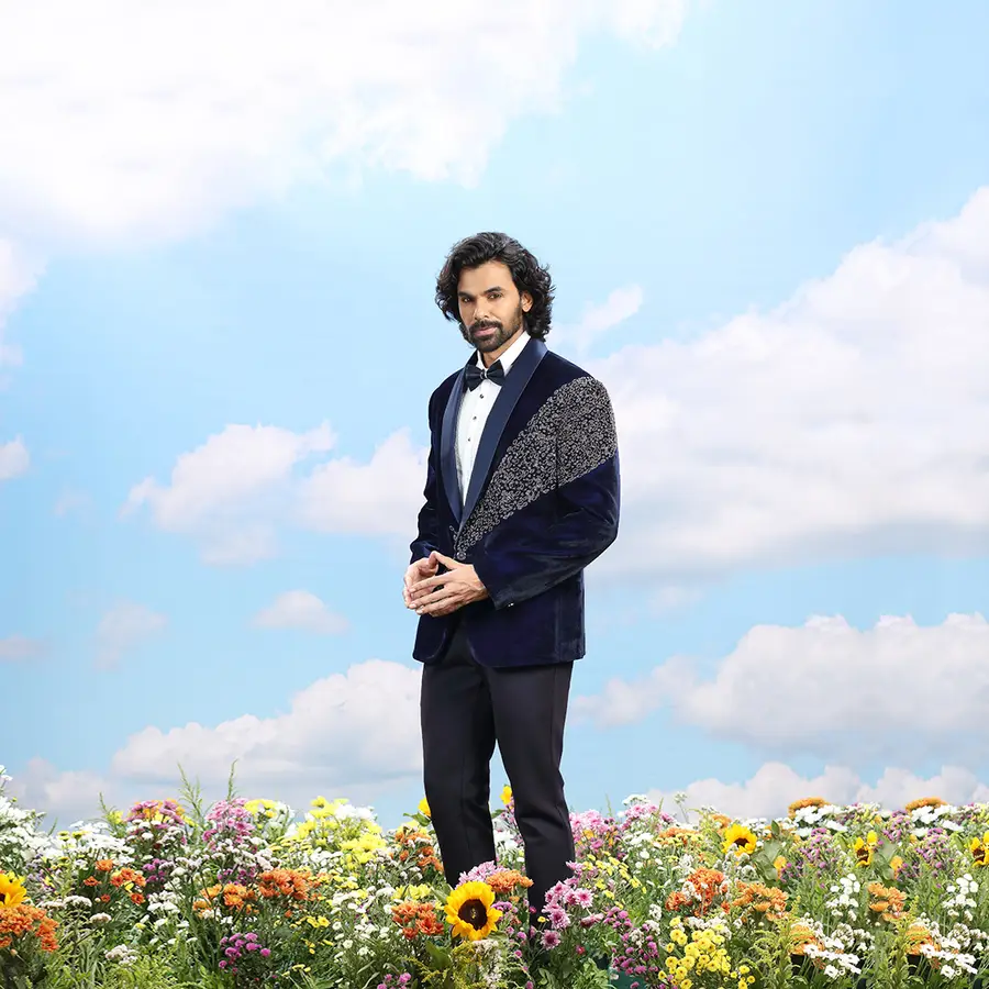 blue-velvet-designer-suit-00773-c