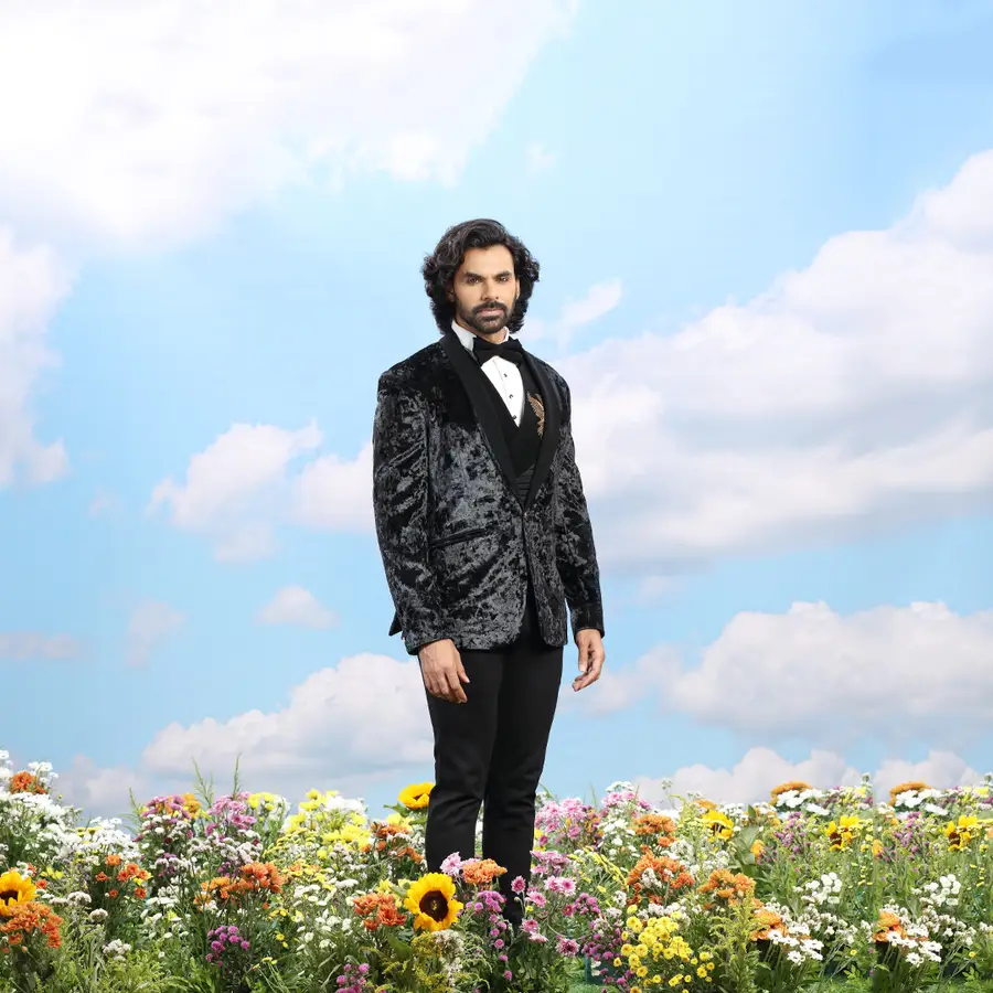 black-velvet-designer-suit-00780-d