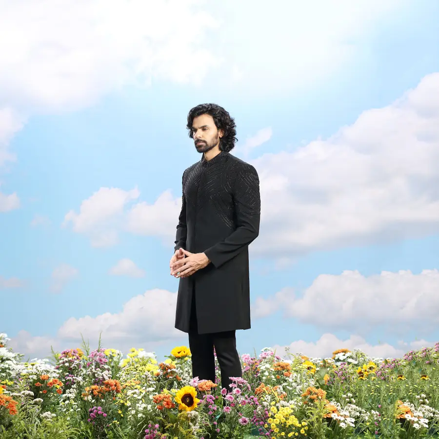 black-designer-sherwani-00783-d