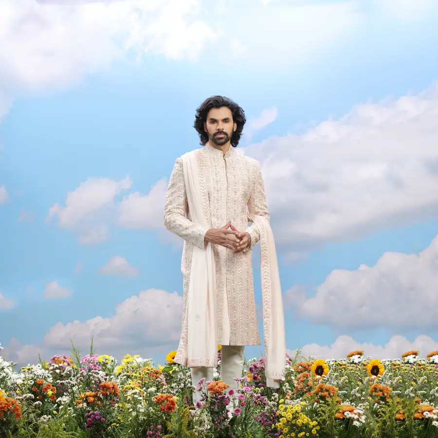 cream-designer-sherwani-00819-b
