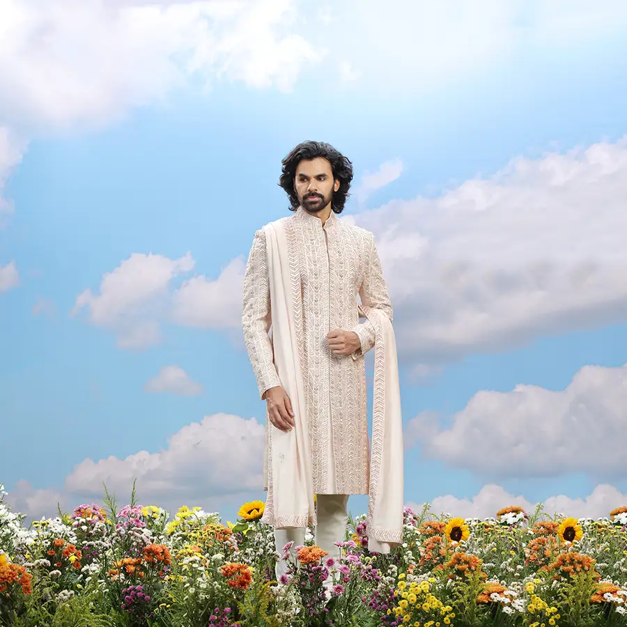 cream-designer-sherwani-00819-c