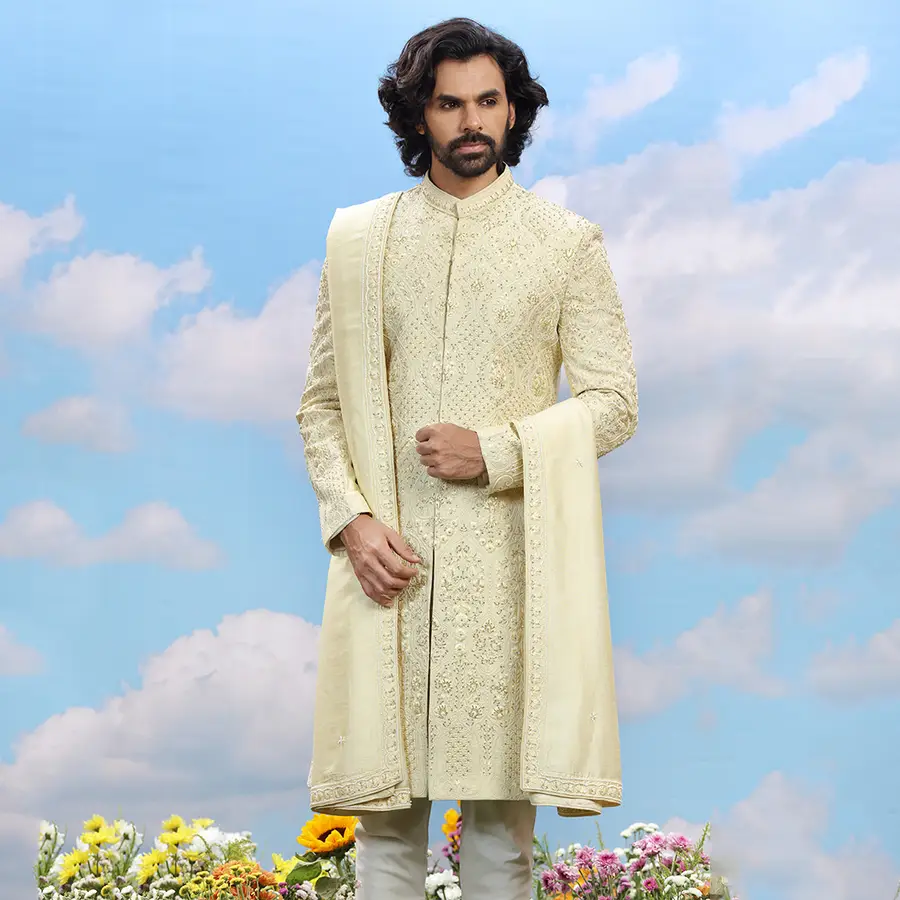 cream-designer-sherwani-00823-a