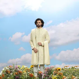 cream-designer-sherwani-00823-b