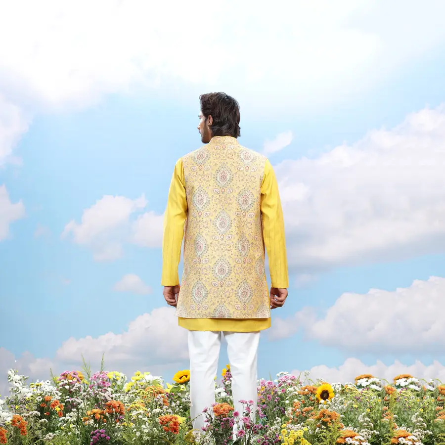 yellow-designer-bundi-kurta-set-00824-e