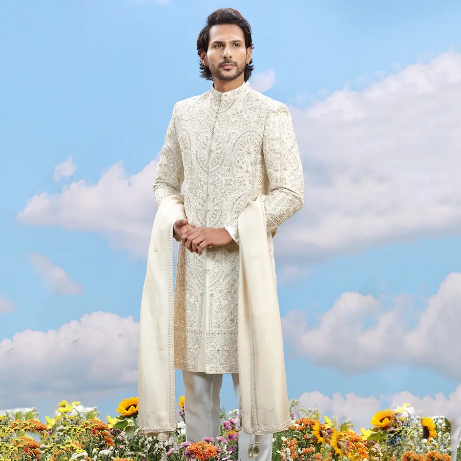 cream-silk-designer-sherwani-00826-a