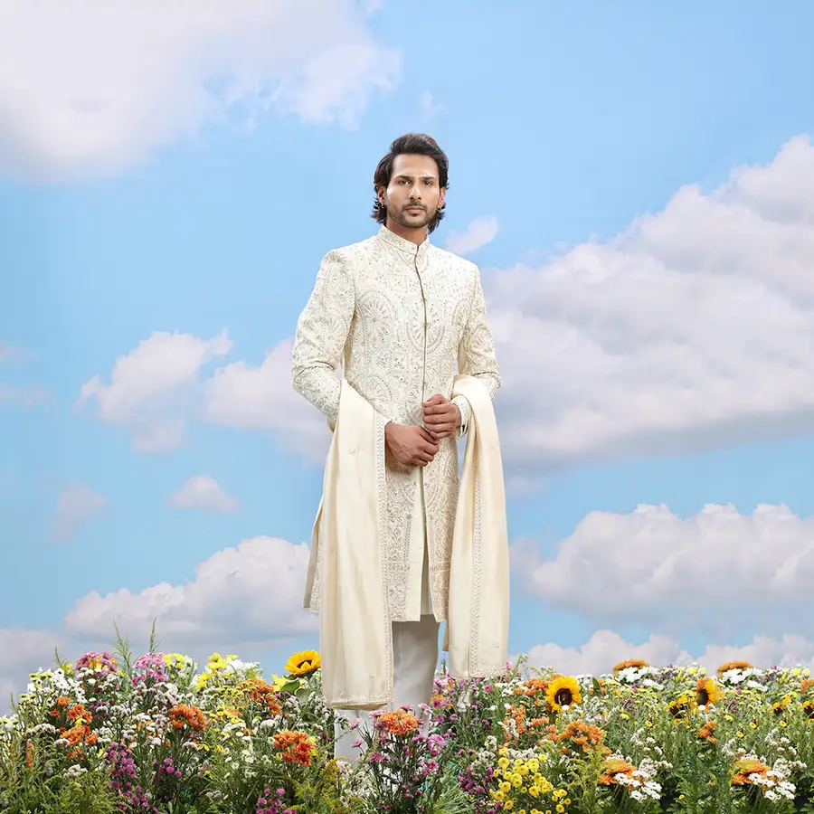 cream-silk-designer-sherwani-00826-c