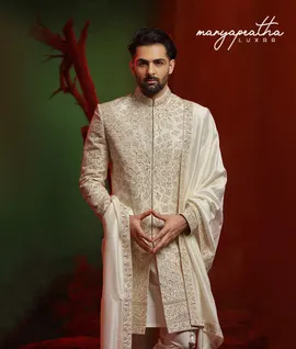 avyay-sherwani-mp00048-a