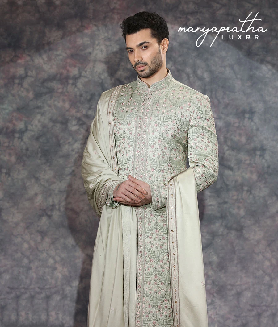 Badhrah Embroidered Off White Sherwani2