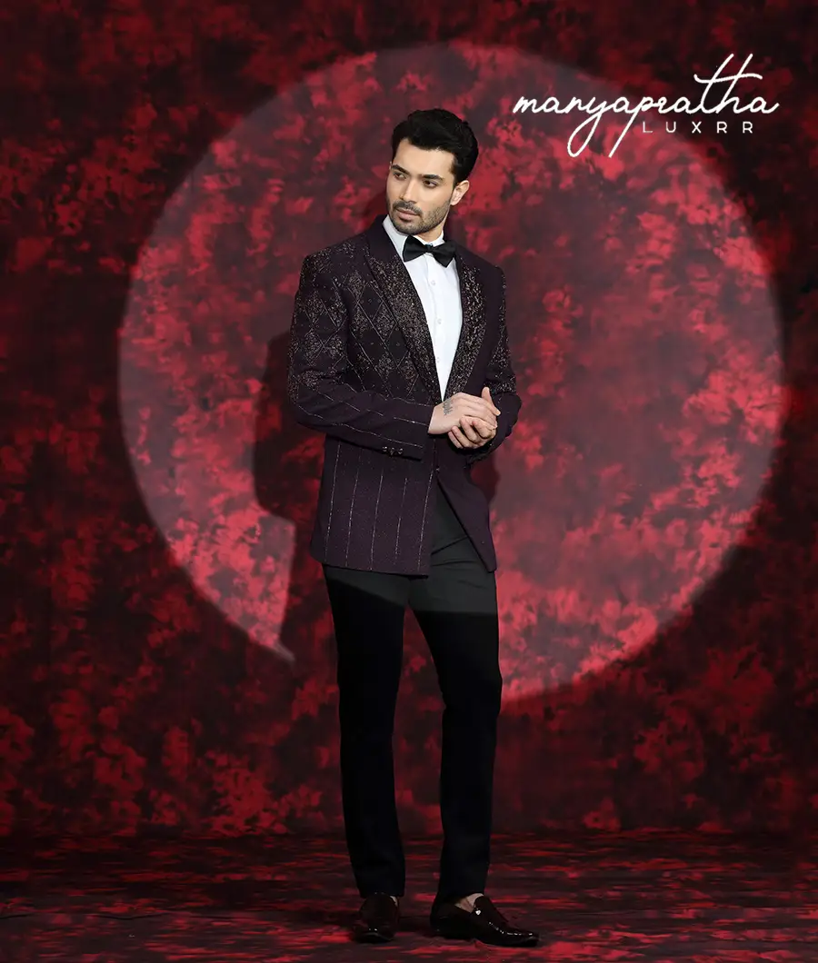 Clay Maroon Suit3