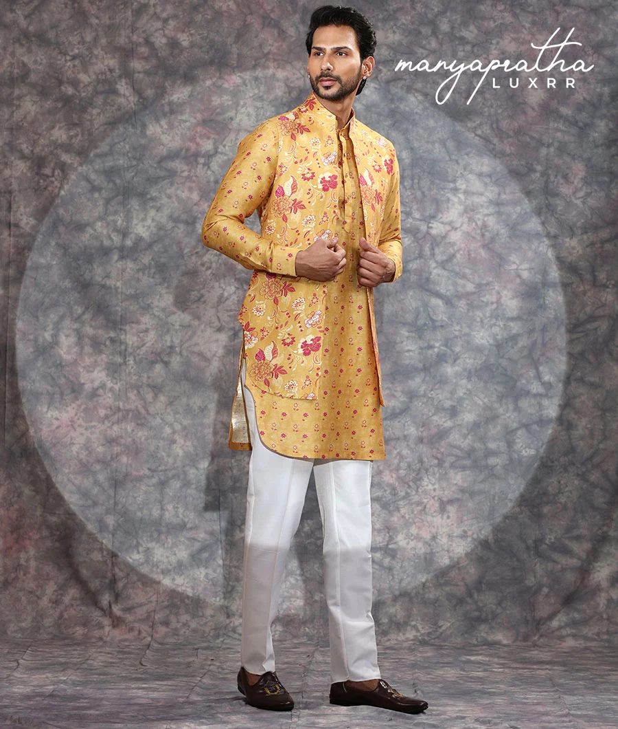 Fatanah Embroidered Mustard Kurta Set4