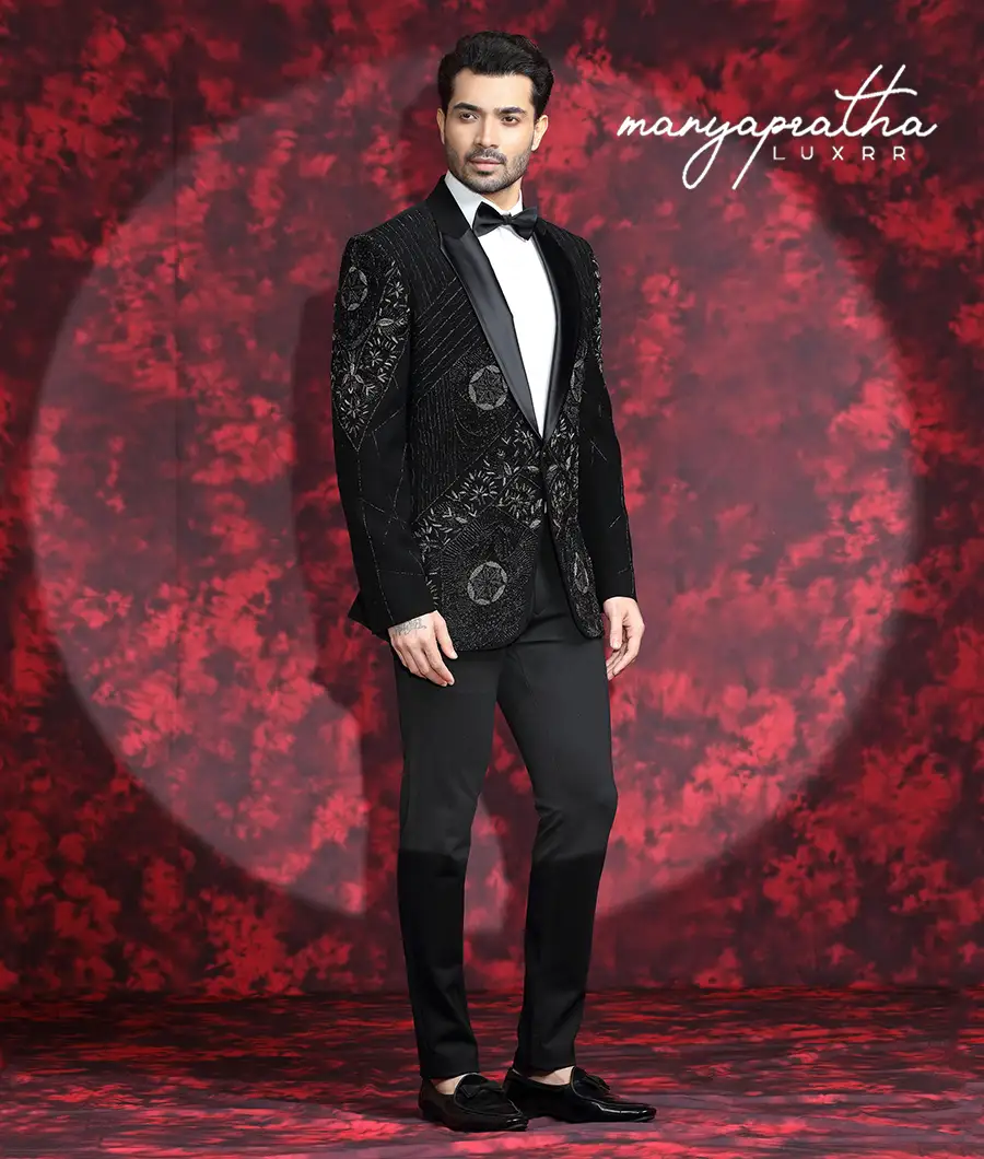 Genesis Black Tuxedo6