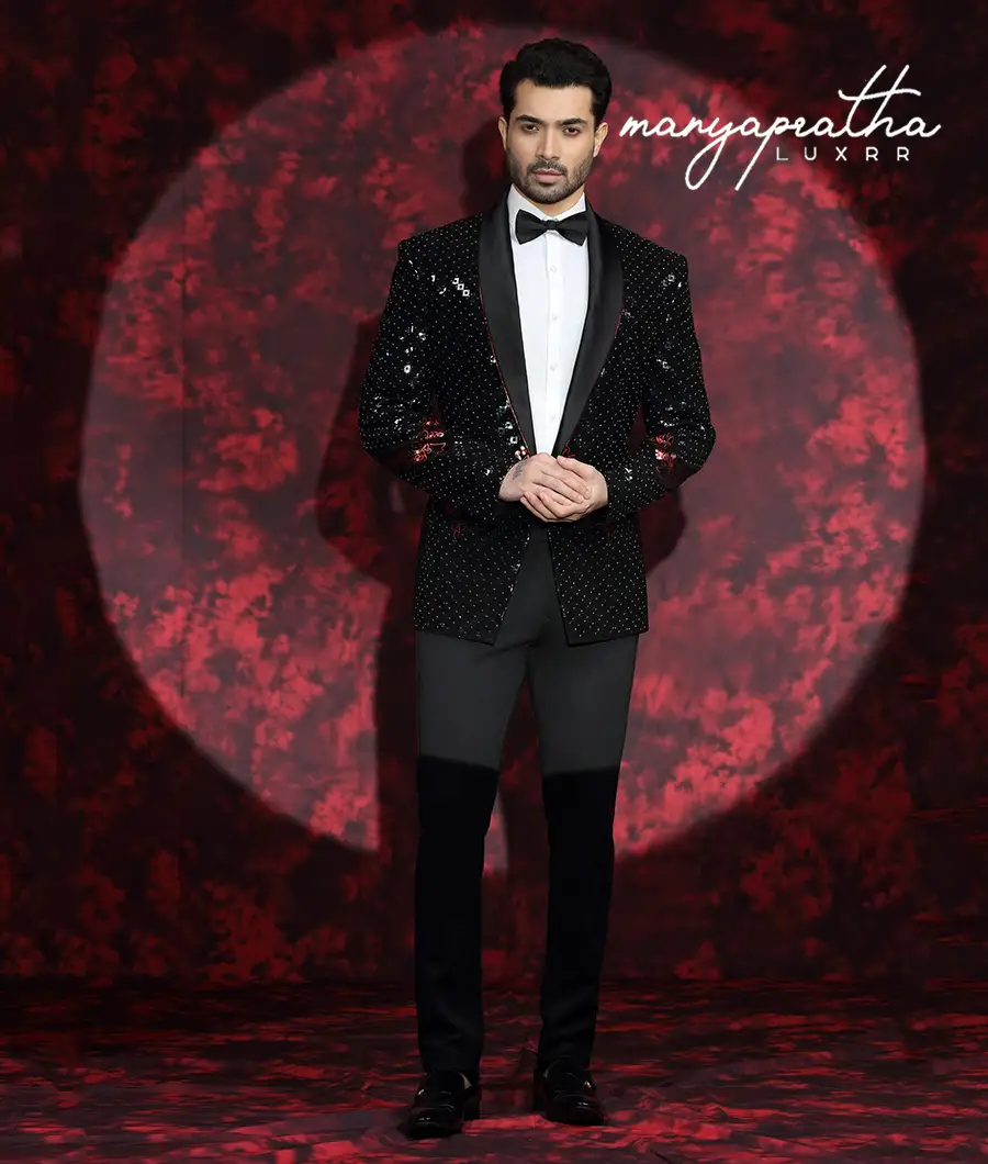 Jagger Black Tuxedo7