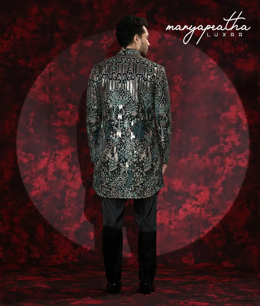 Abstract Floral Black Indo-Western Outfit8