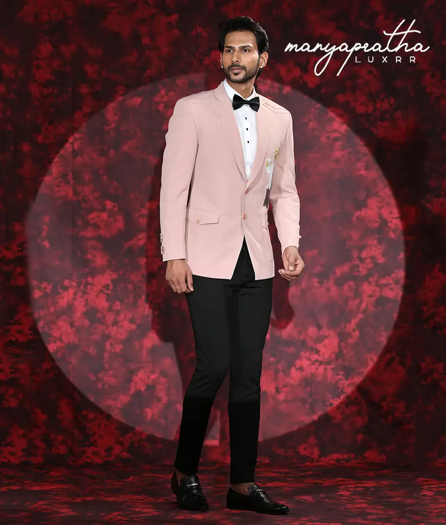 Tubbo Pink Suit4